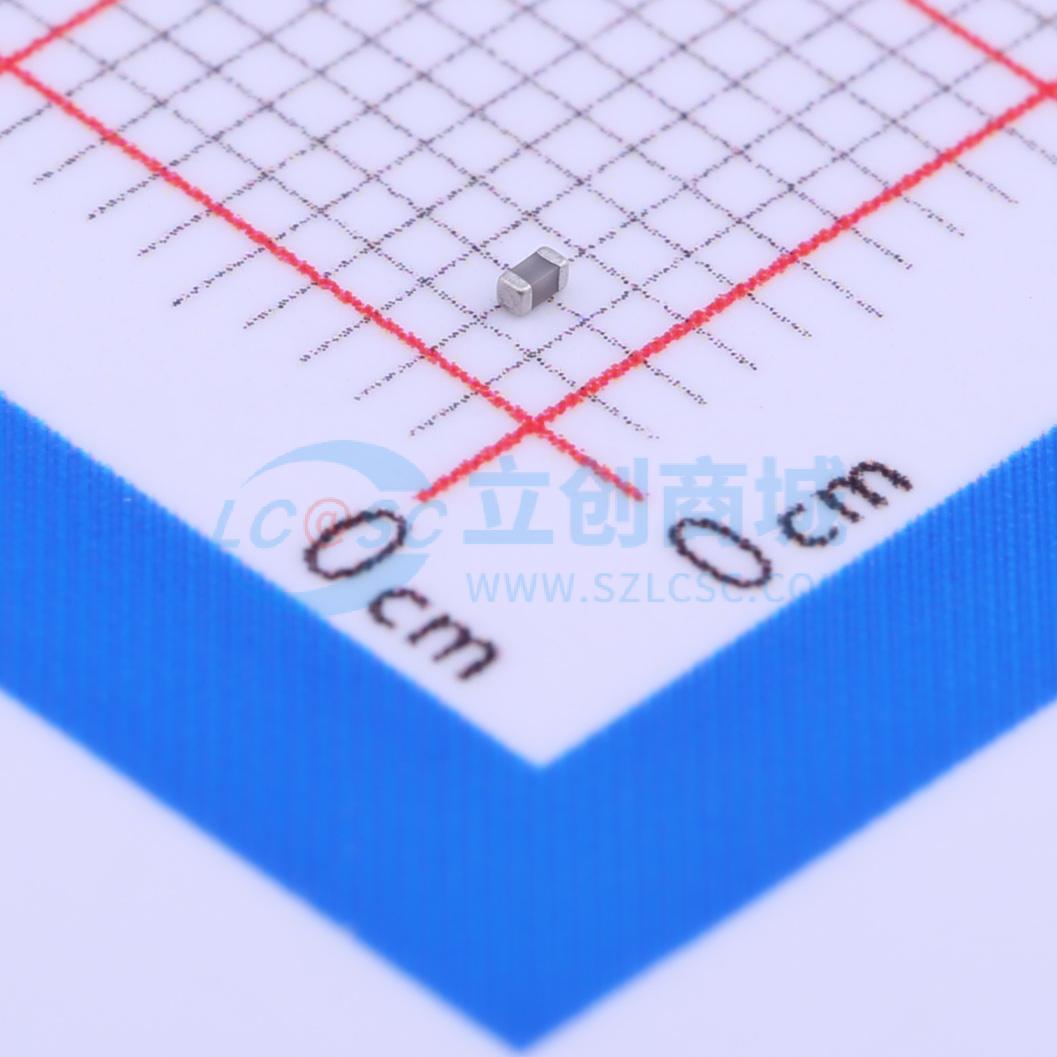 UMK105CG040BV-F实物图