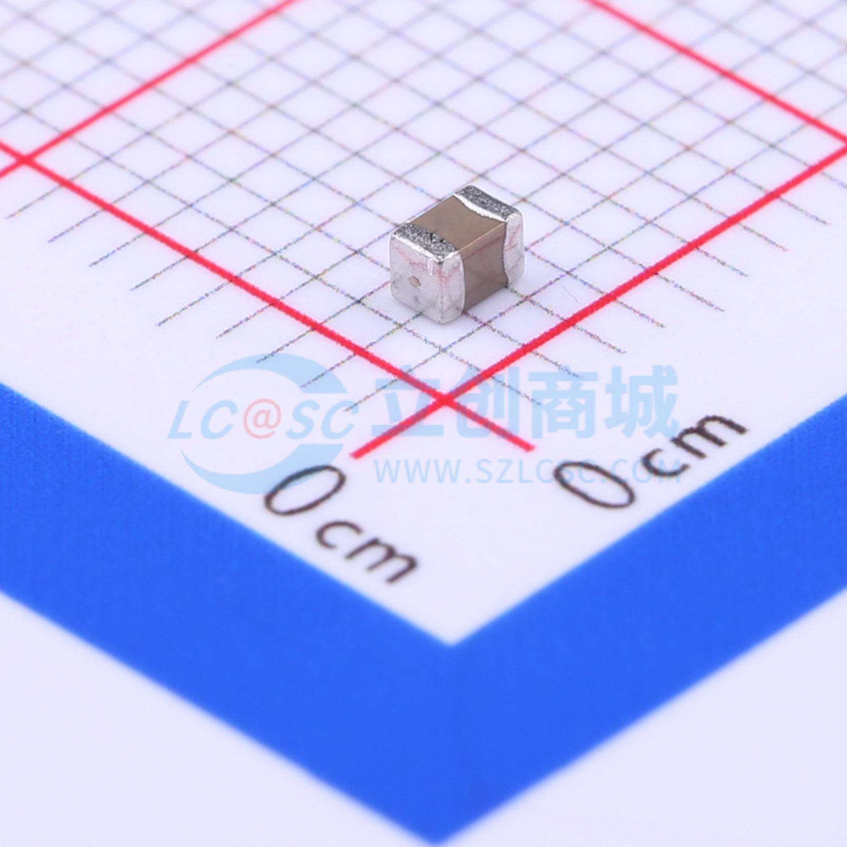 CL21A226KOQNNNE实物图