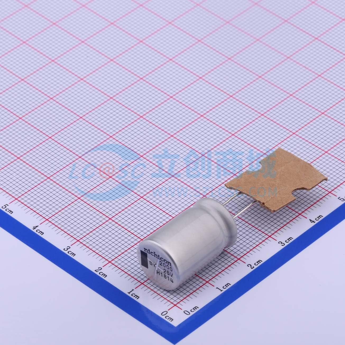 点击查看大图 UBY1E202MHL1TO实物图