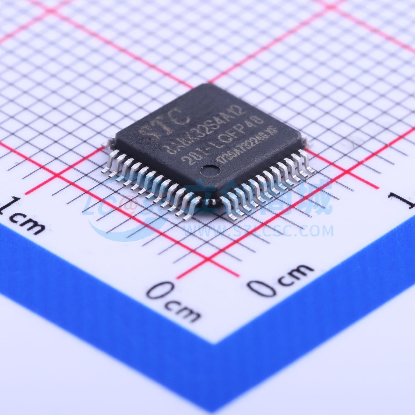 点击查看大图 STC8A8K32S4A12LQFP-48实物图