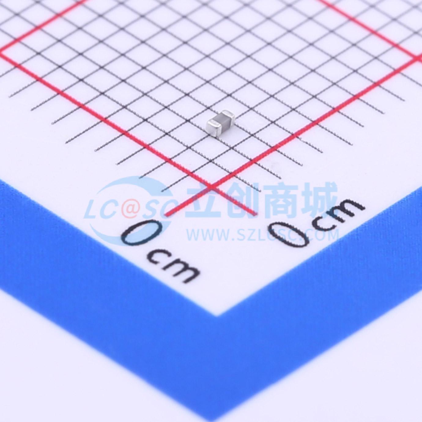 UMK105CG020CV-F实物图