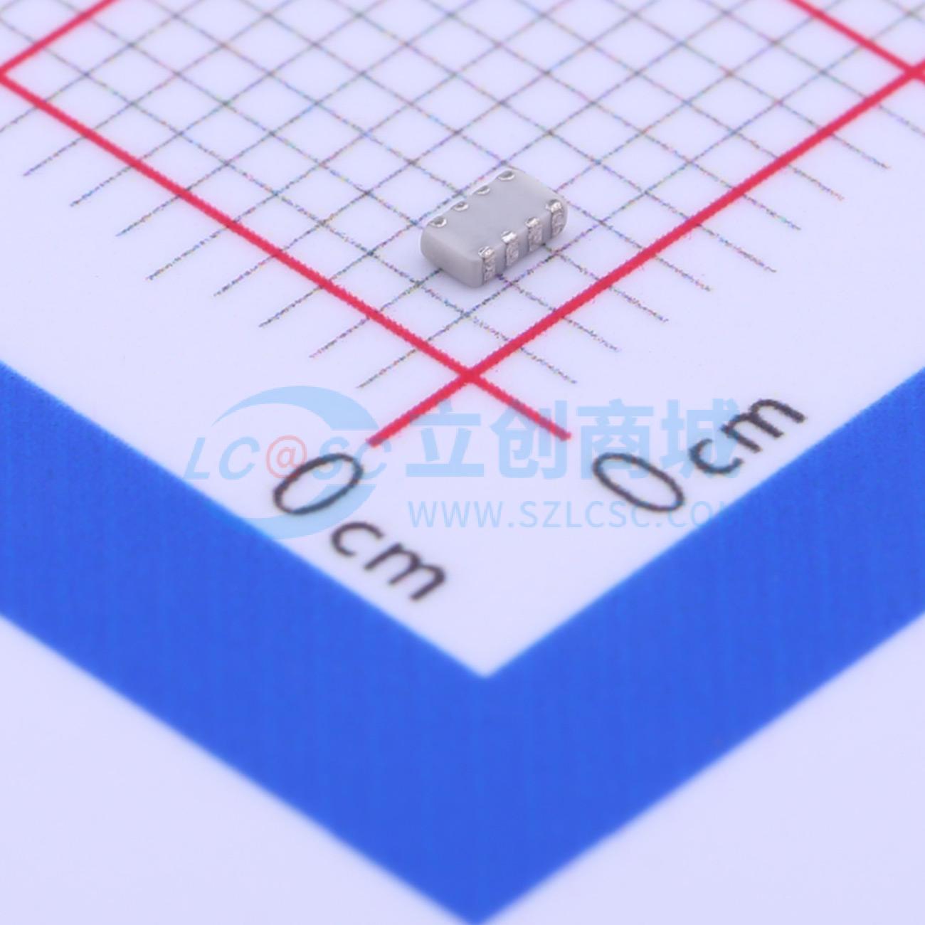 点击查看大图 CA0508KRNPO9BN330实物图