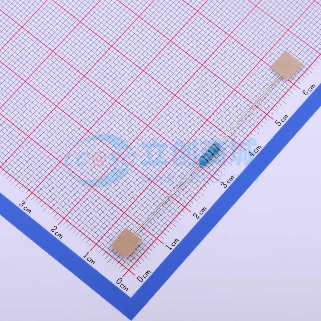 点击查看大图 RN 1/4W 240K F T/B A1实物图