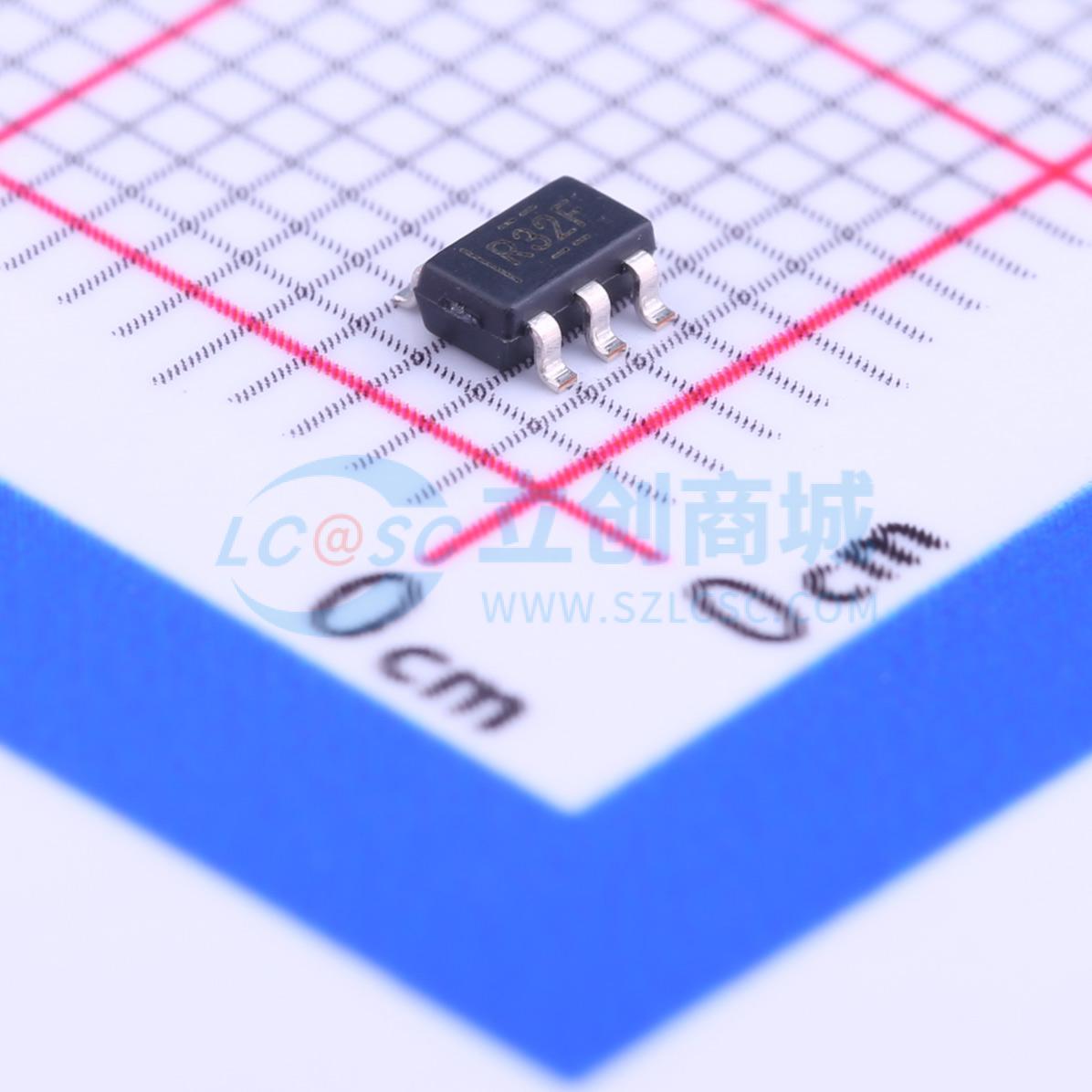 点击查看大图 REF3240AIDBVT实物图