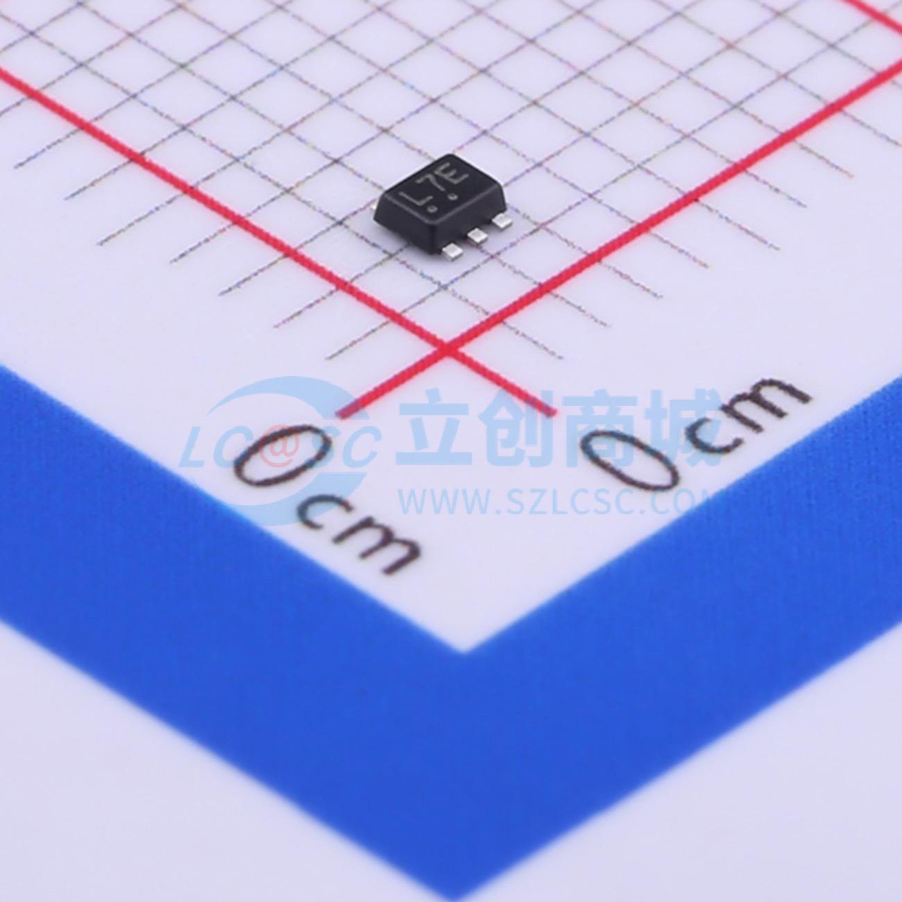 点击查看大图 NL17SZ07XV5T2G实物图