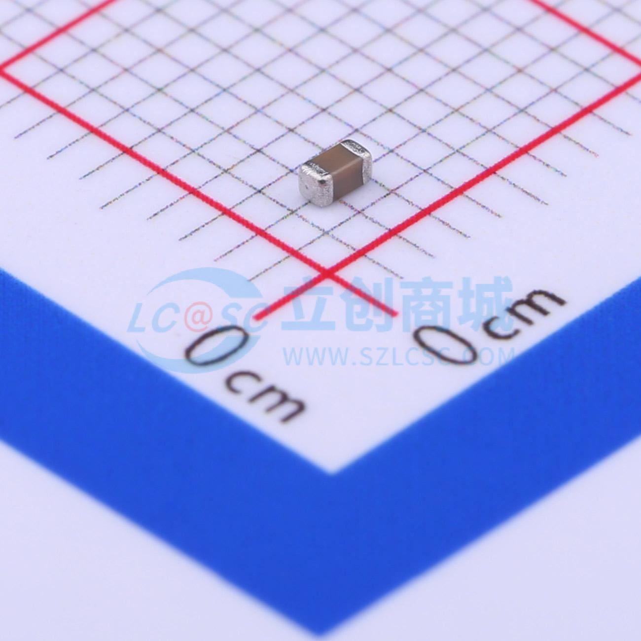 GCM188R71H223JA37D实物图