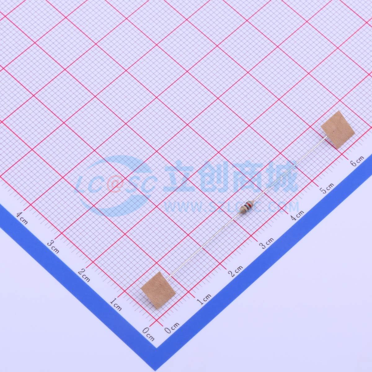 CR1/8W ±5% 820Ω OTB5实物图