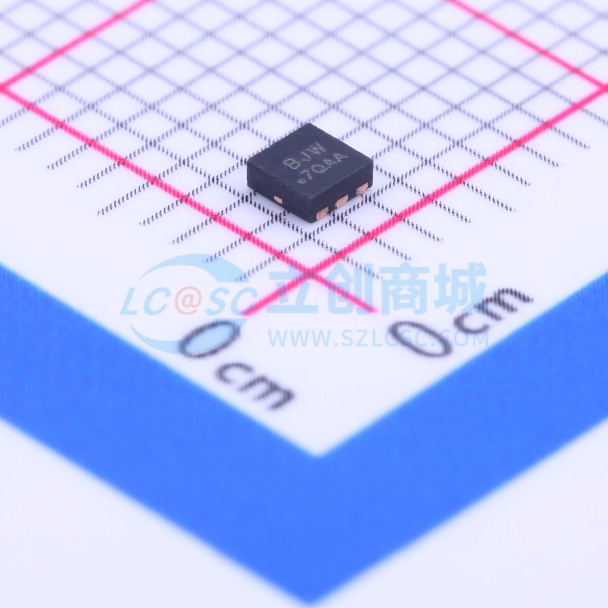 SIA421DJ-T1-GE3实物图