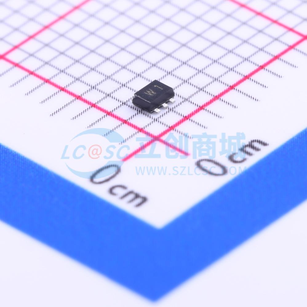 PESD3V3V4UW,115实物图