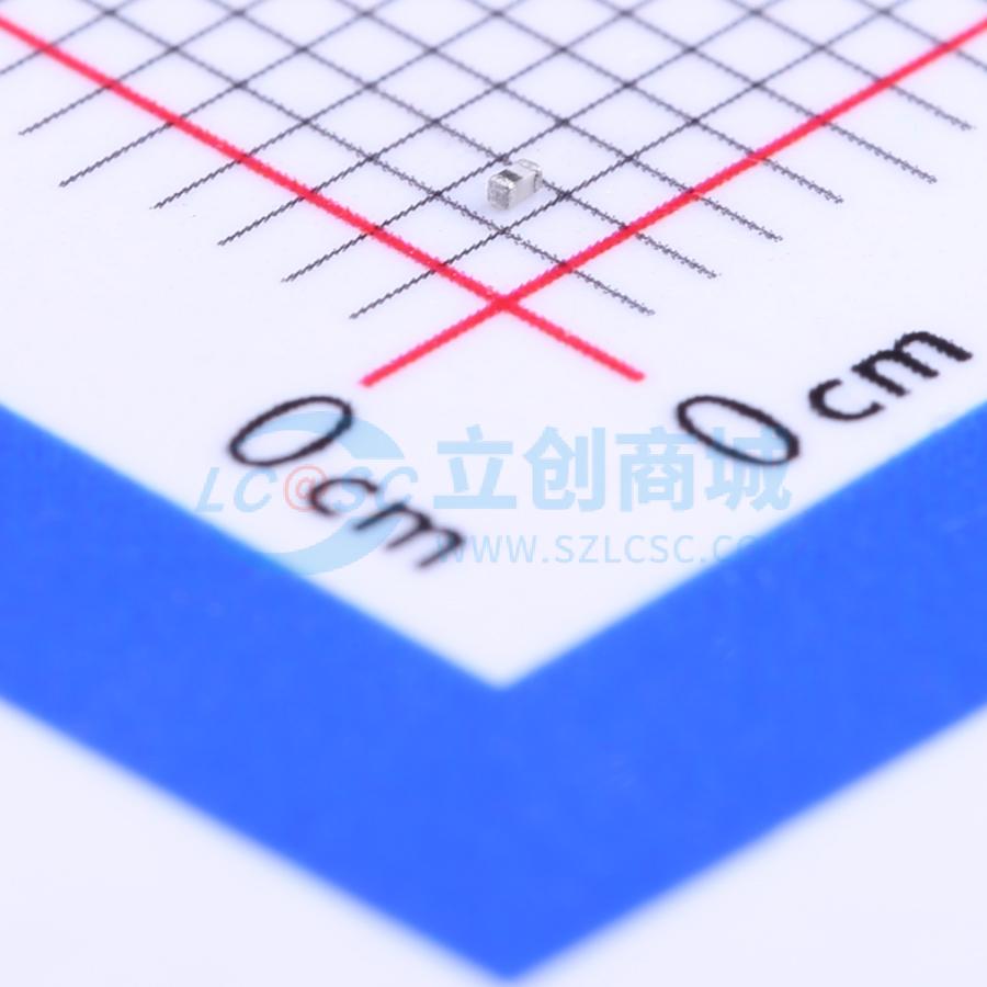 CLH0603T-82NJ-F实物图