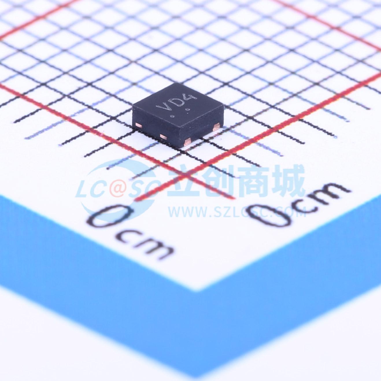 NSS20501UW3T2G实物图