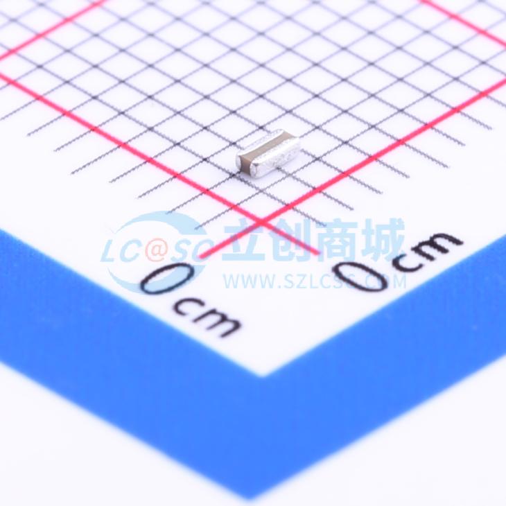 LLL185R71A104MA01L实物图