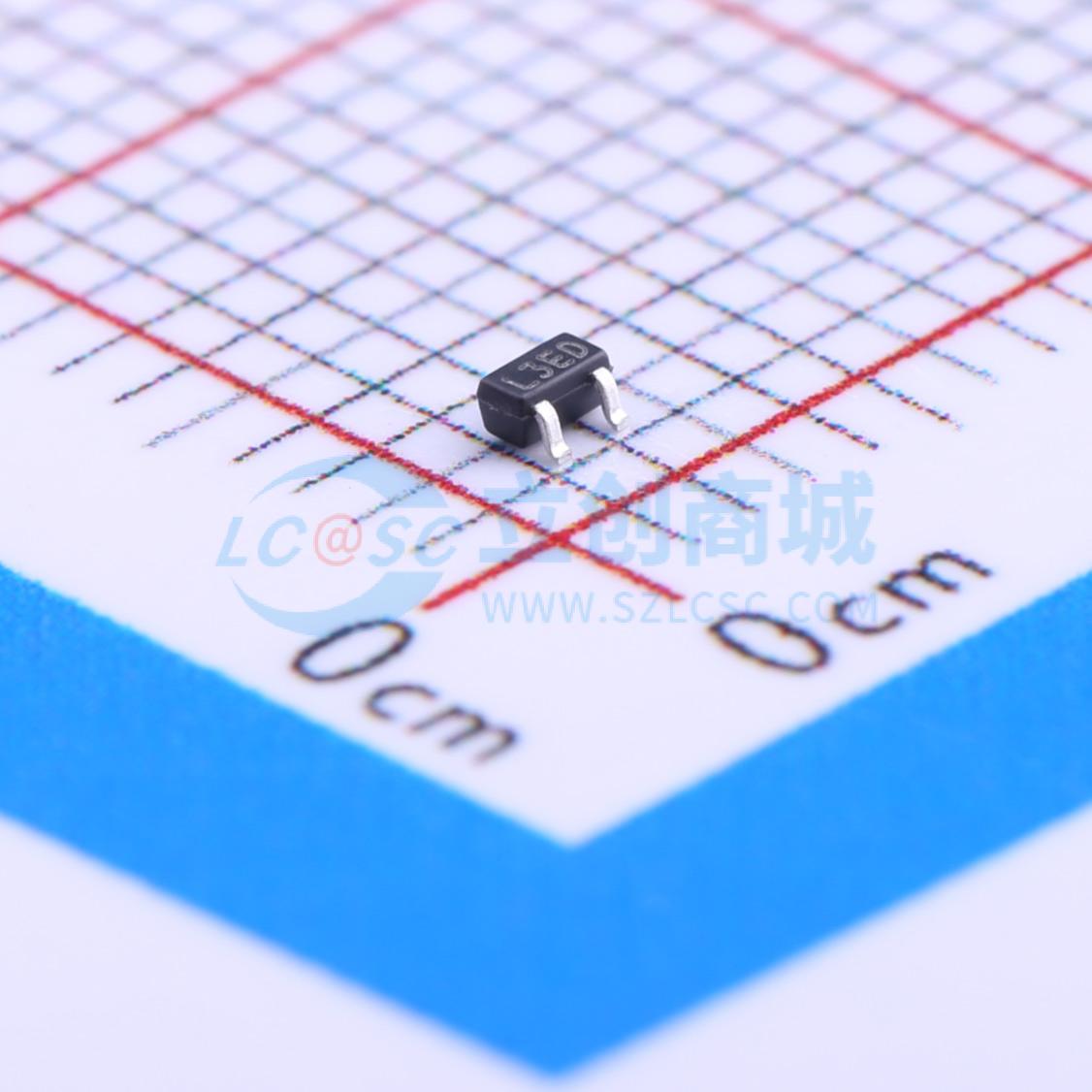 BAT54CT-7-F实物图