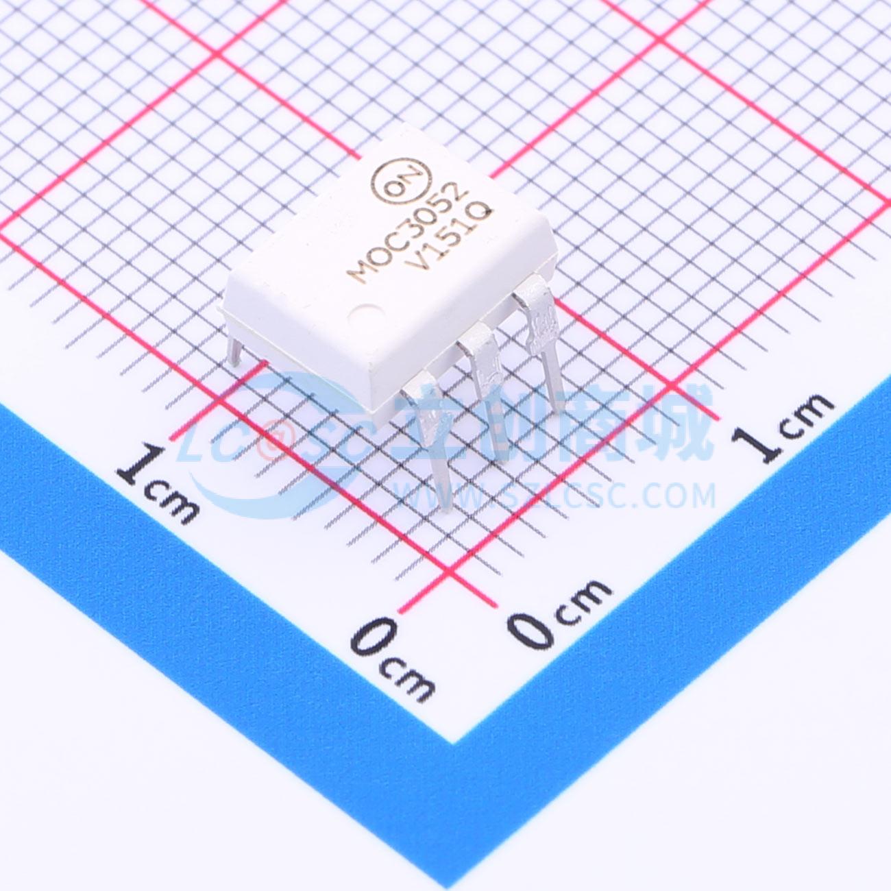 MOC3052VM实物图