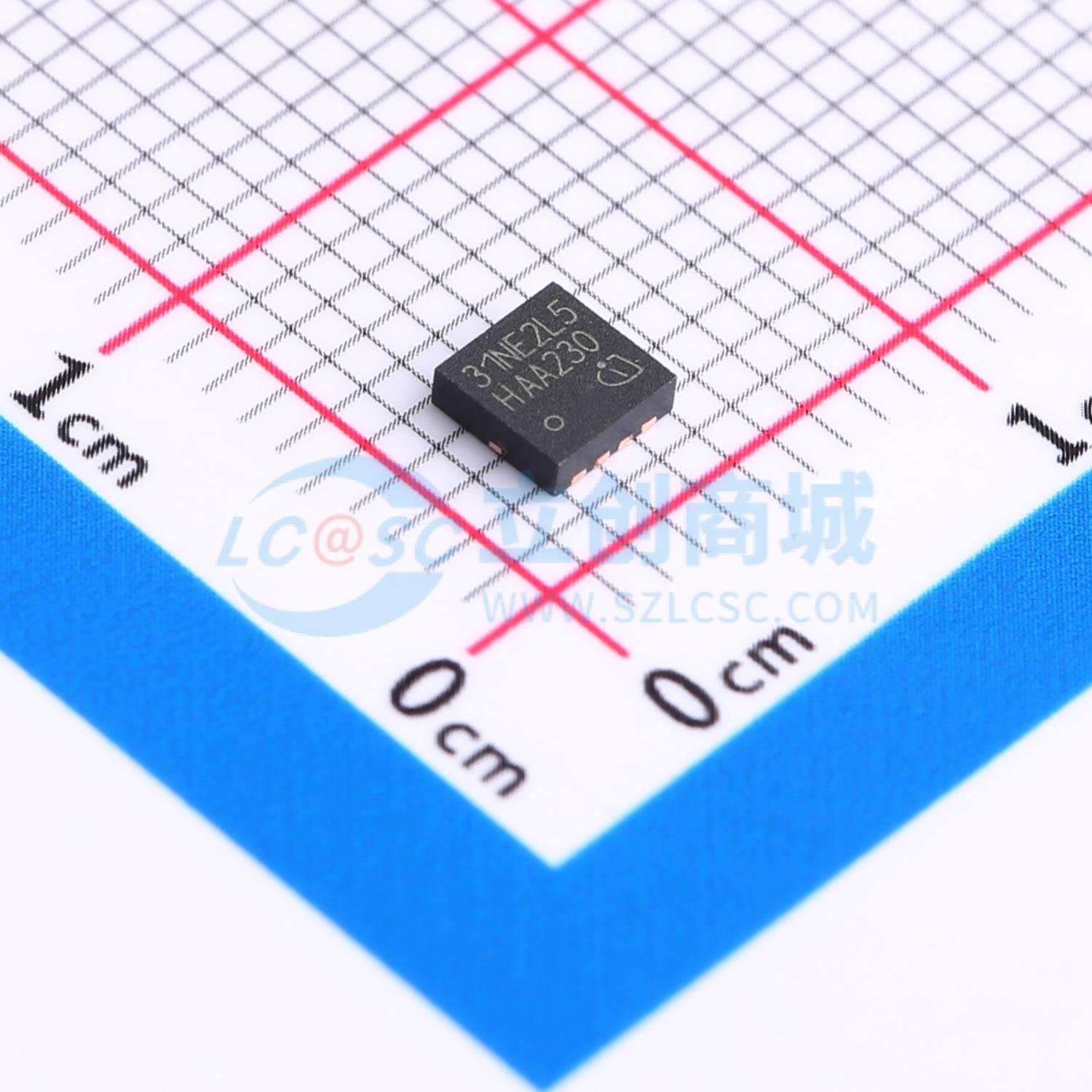 BSZ031NE2LS5ATMA1实物图