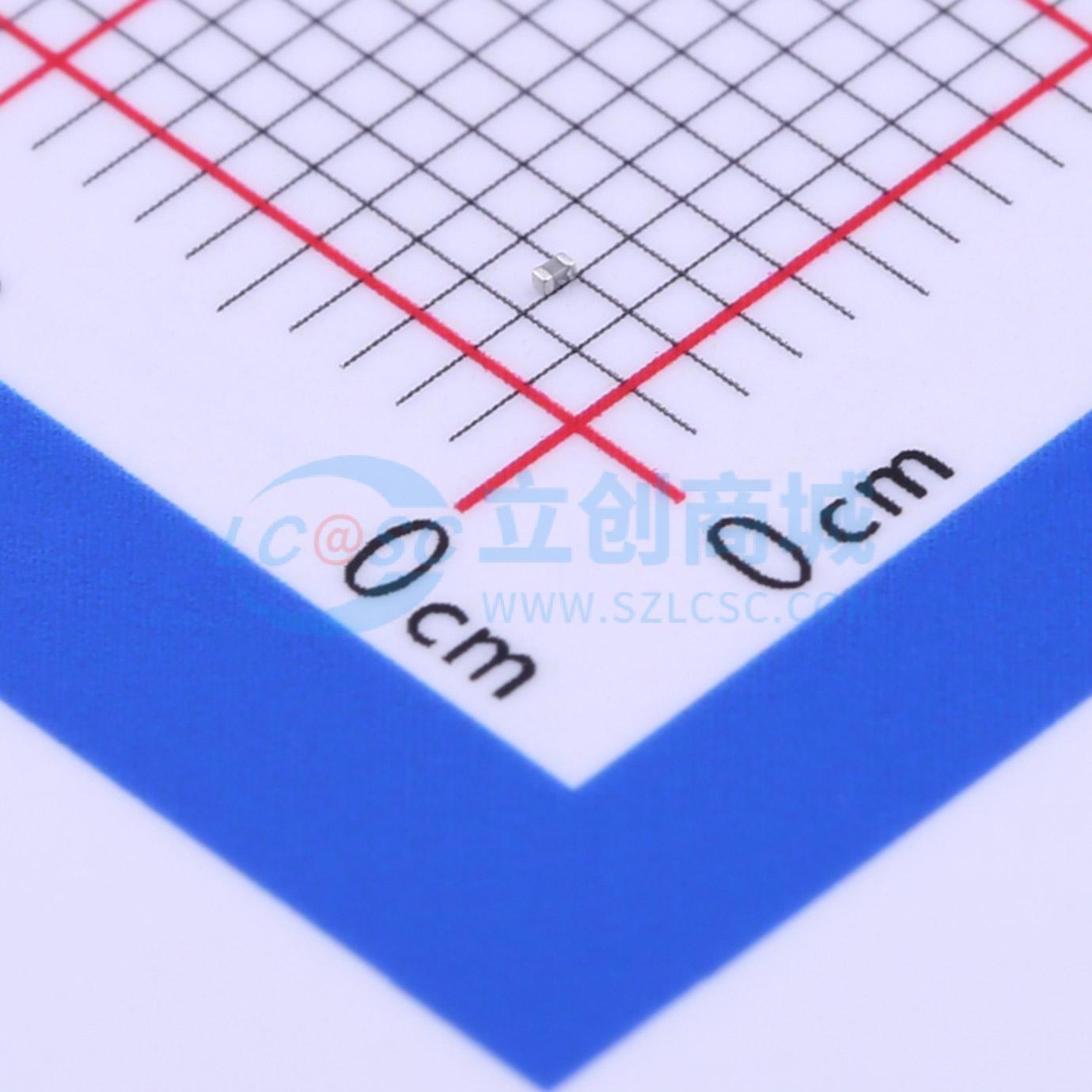 GRM0335C1H820JA01D实物图