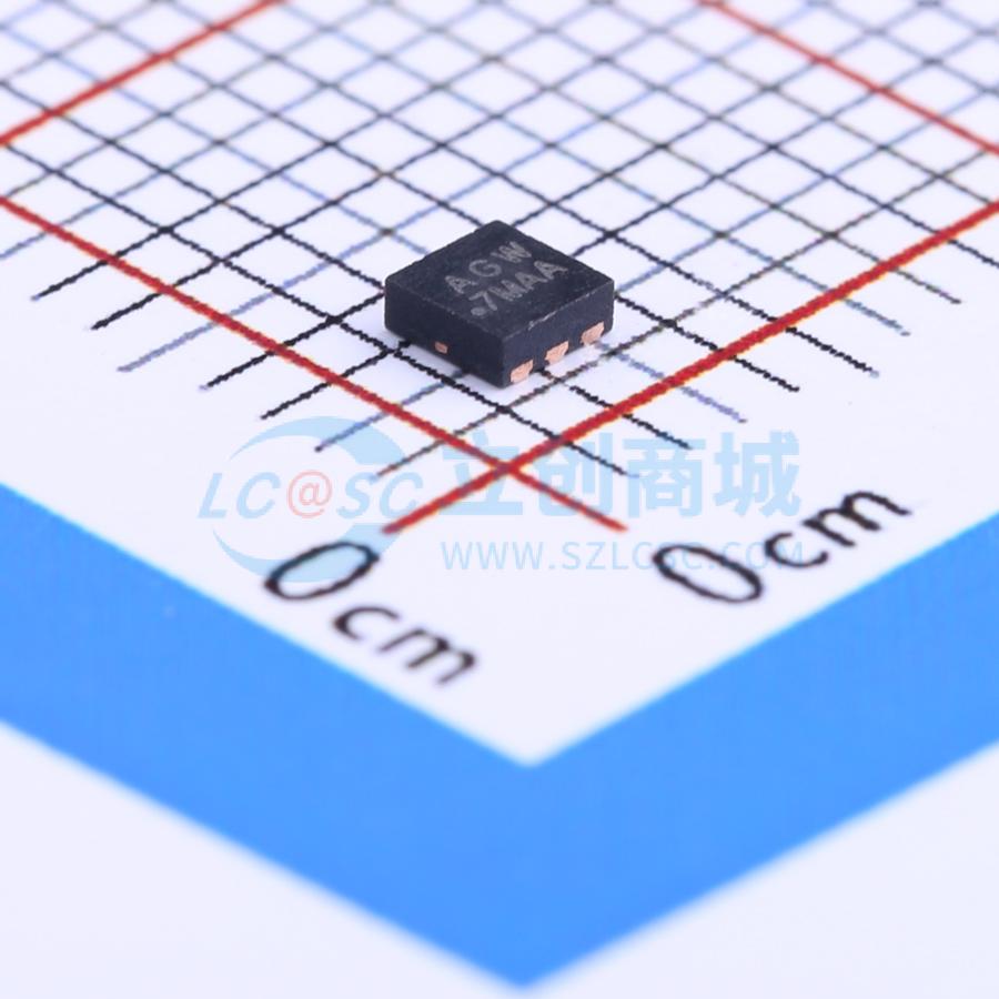 SIA456DJ-T1-GE3实物图