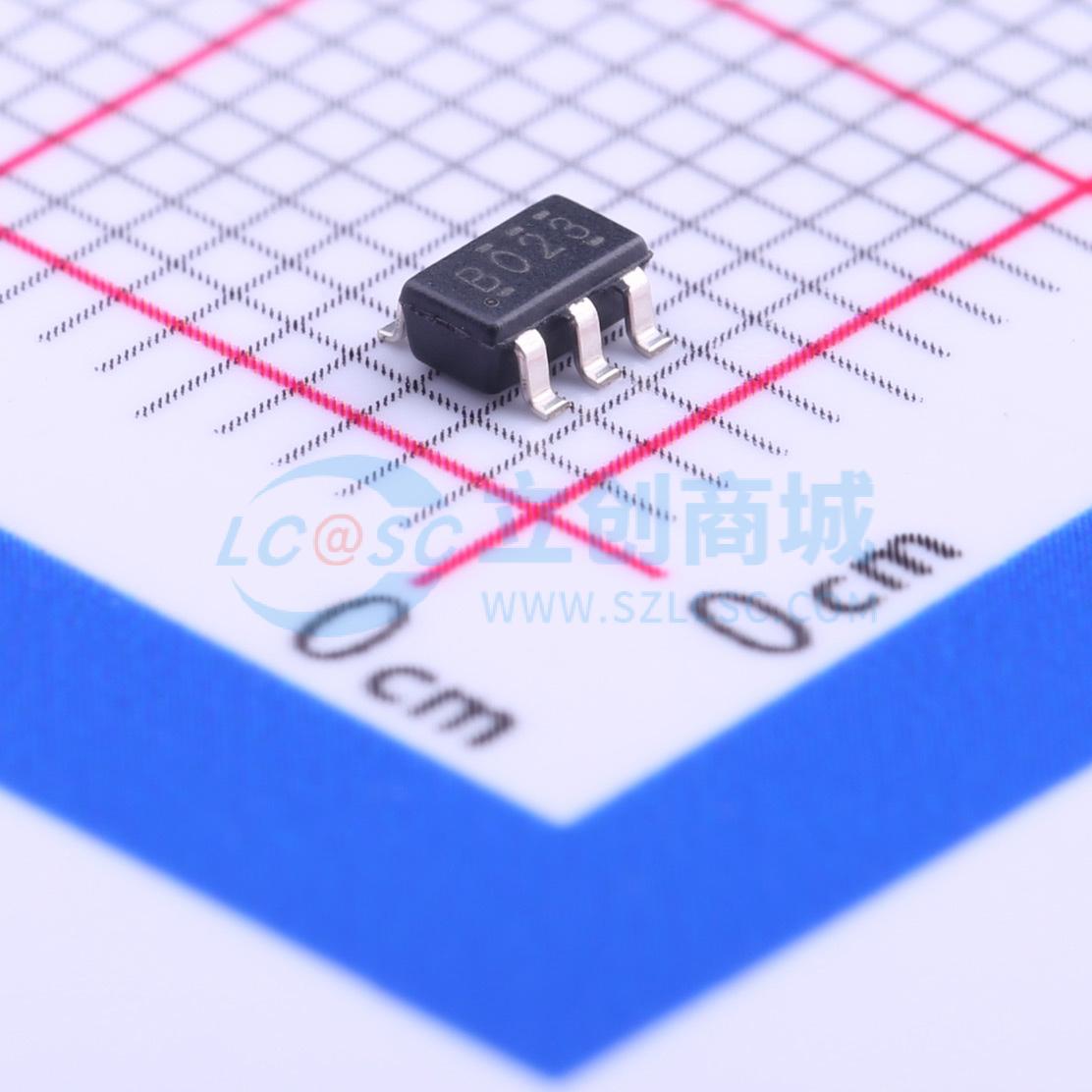 SN74AHCT1G02DBVR实物图