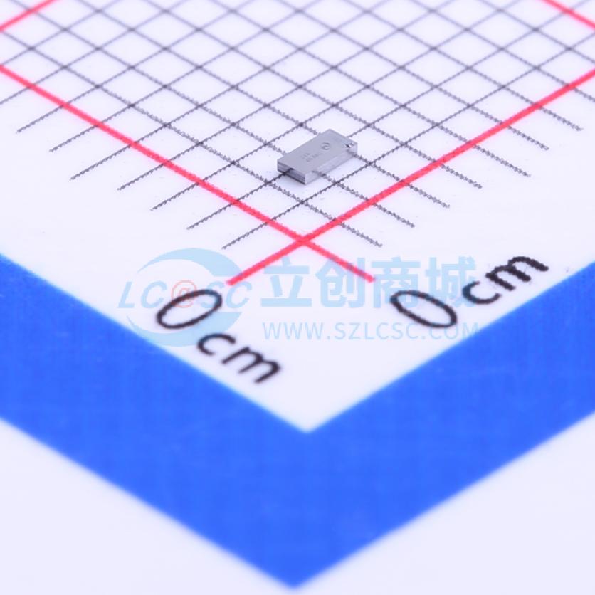 NSR20F40NXT5G实物图