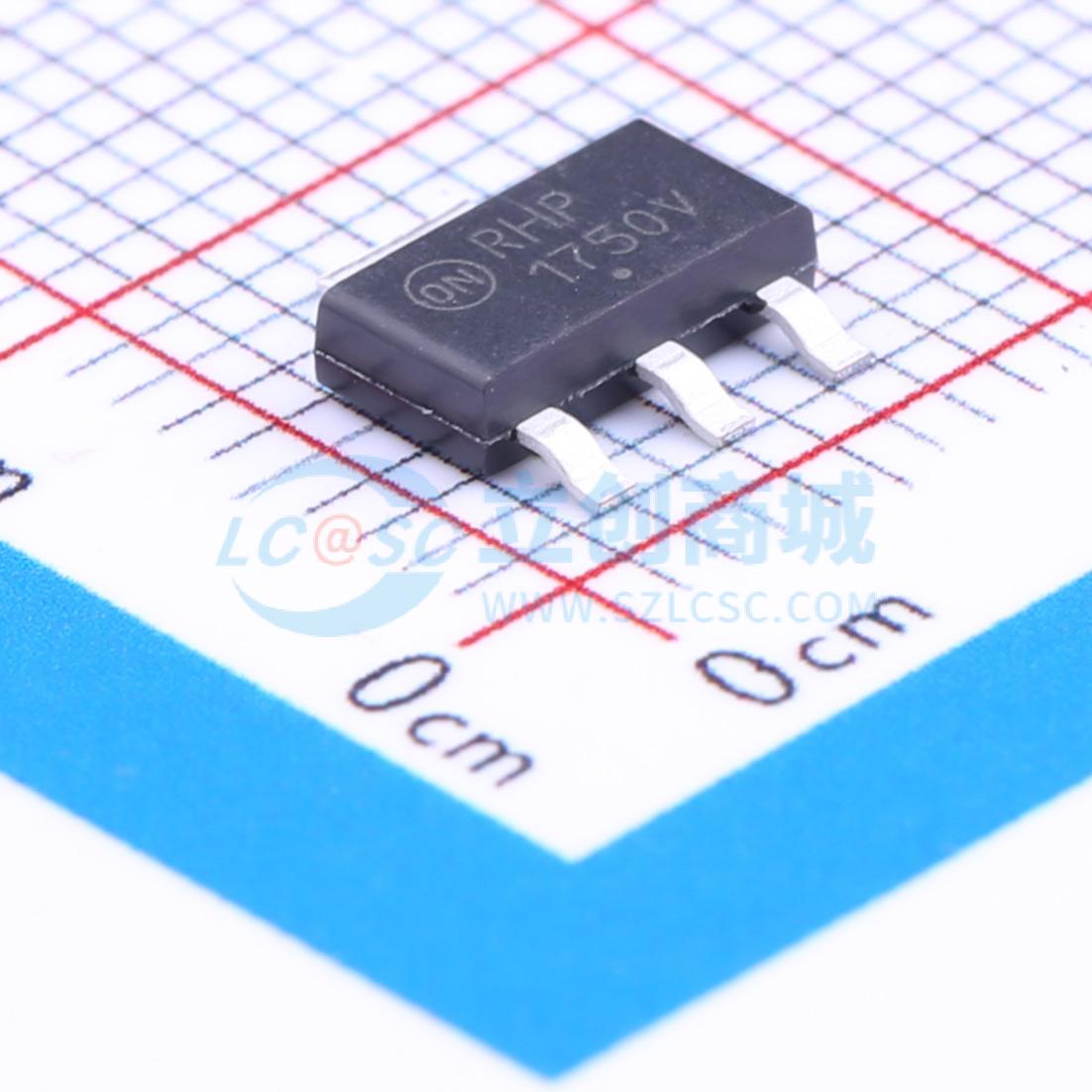 NCV1117ST50T3G实物图