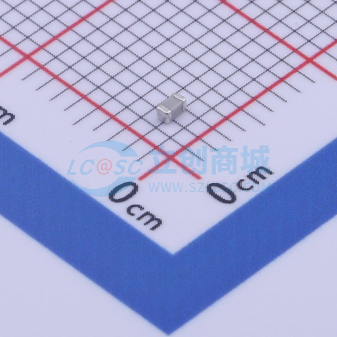 GCM1885C1H8R0DA16D实物图