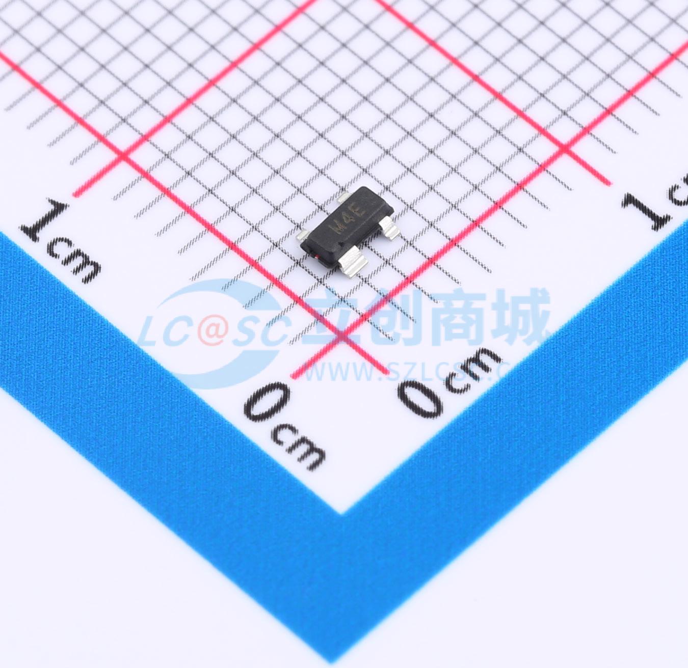 点击查看大图 ADM811-3TARTZ-RL7实物图
