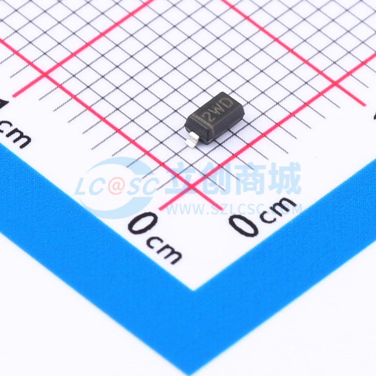 点击查看大图 BZT52B8V2实物图