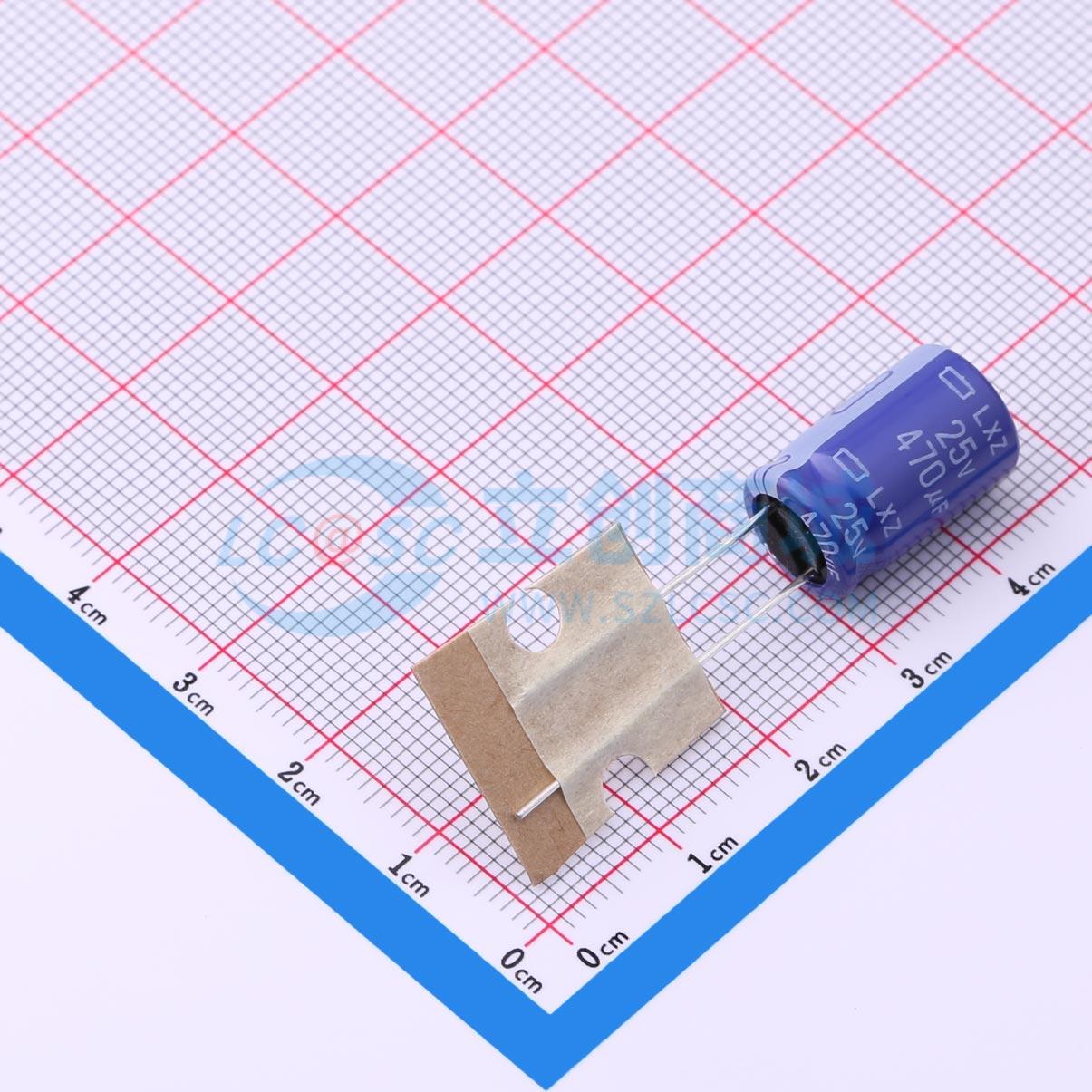 ELXZ250ETD471MJ16S实物图