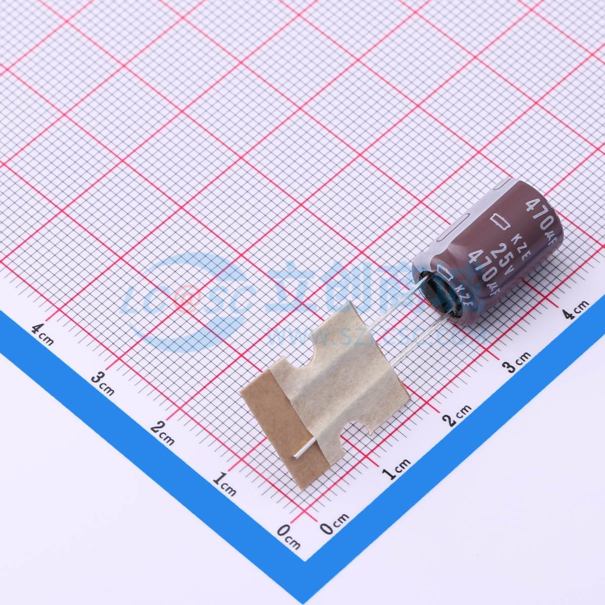 EKZE250ETD471MJ16S实物图