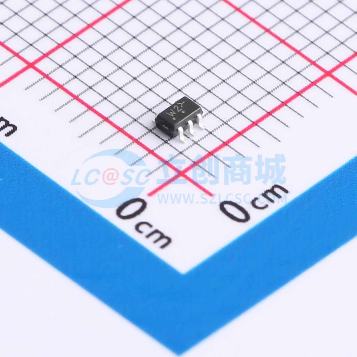 NLVVHC1G126DFT1G实物图