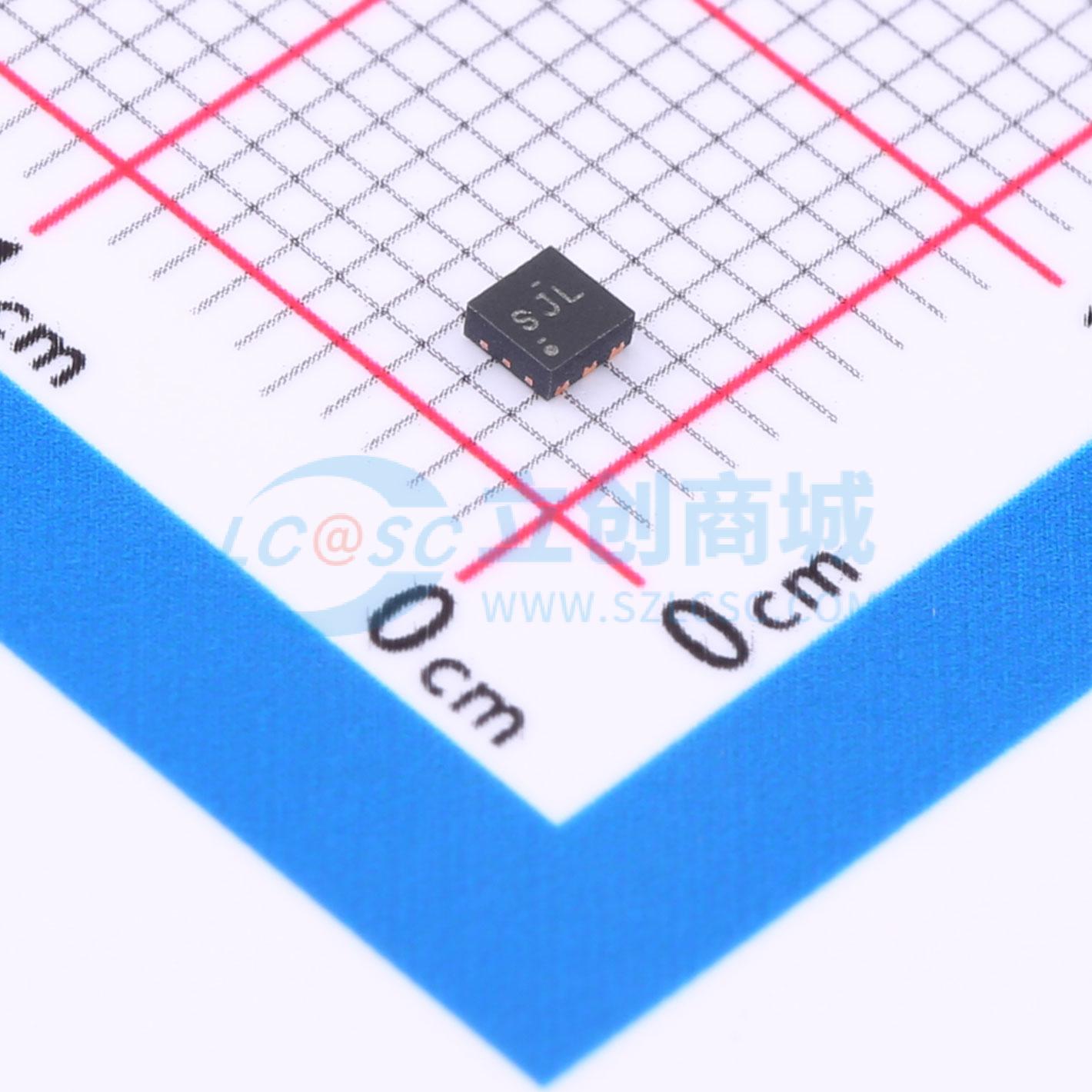 TPS70950QDRVRQ1实物图