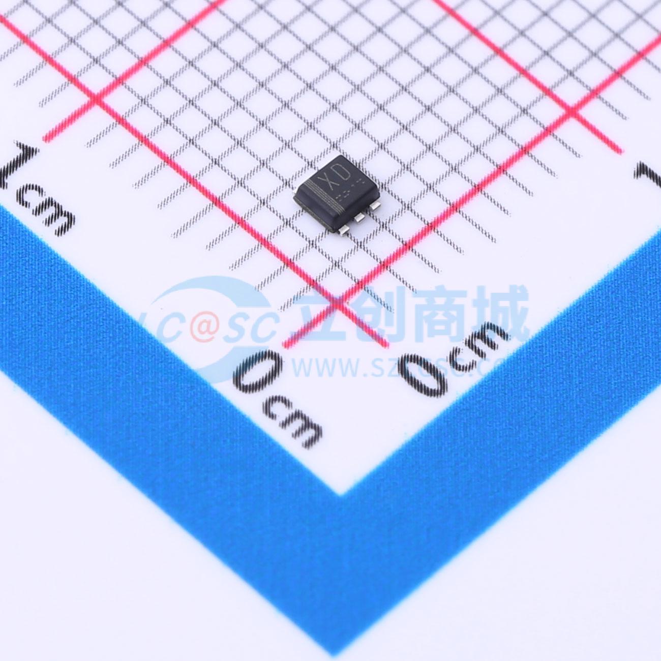 RUL035N02TR实物图