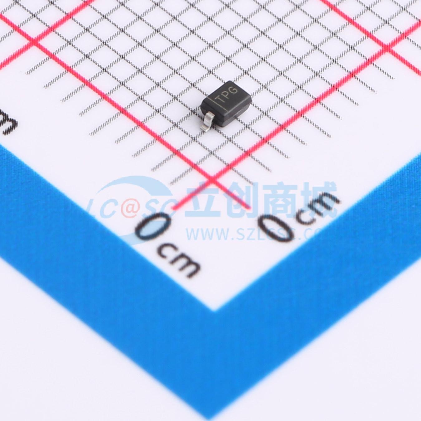 点击查看大图 ESD56151W05-2/TR实物图