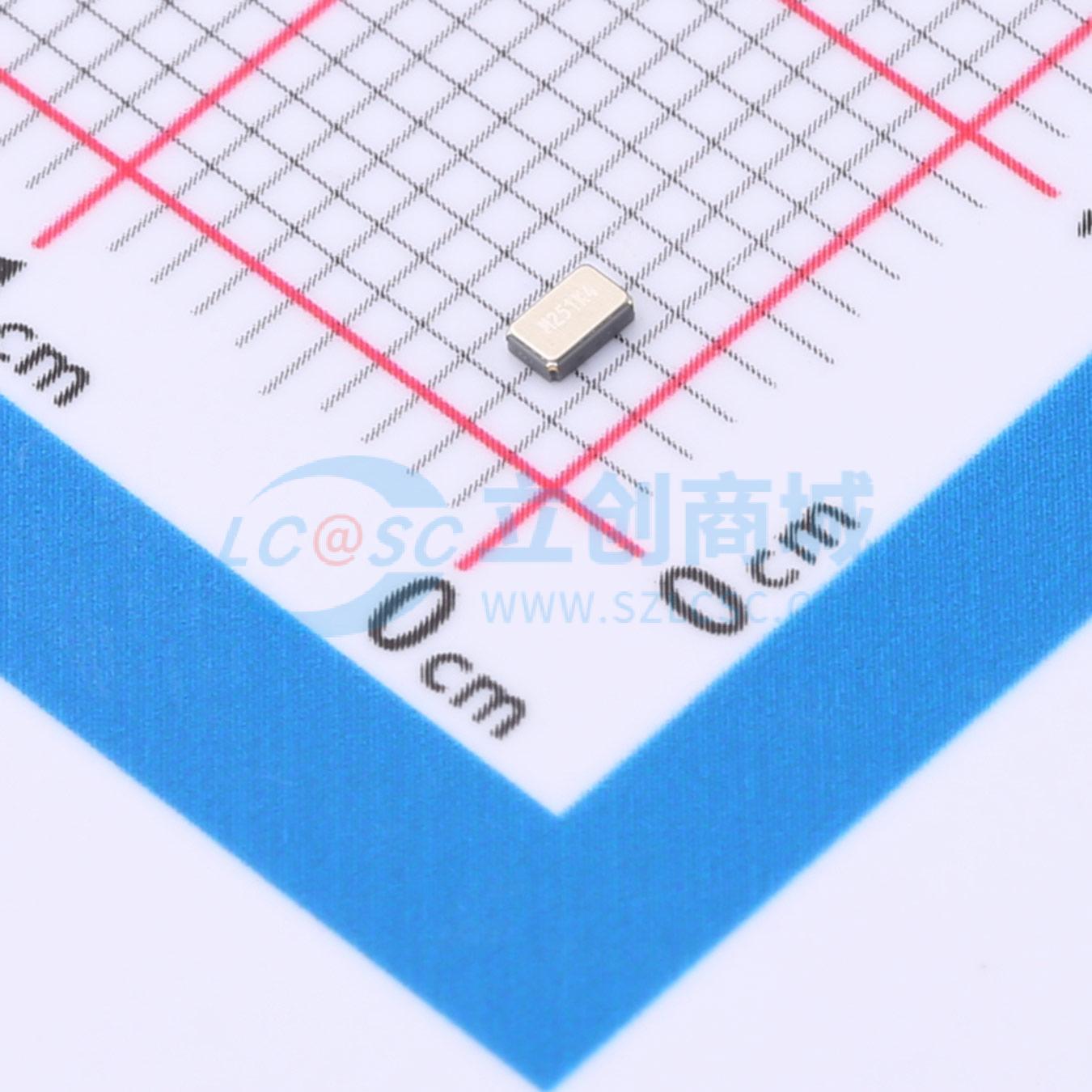 CM8V-T1A-32.768KHZ-12.5PF-20PPM-TA-QC实物图