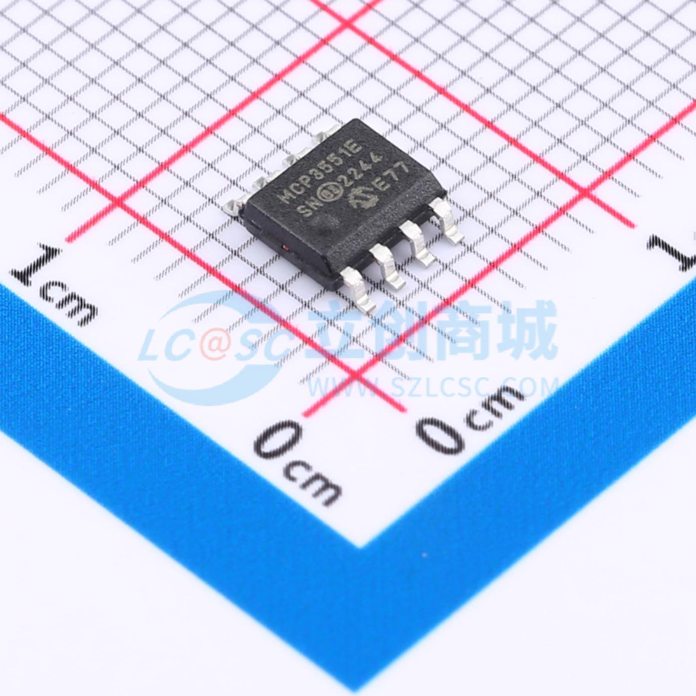 点击查看大图 MCP3551-E/SN实物图