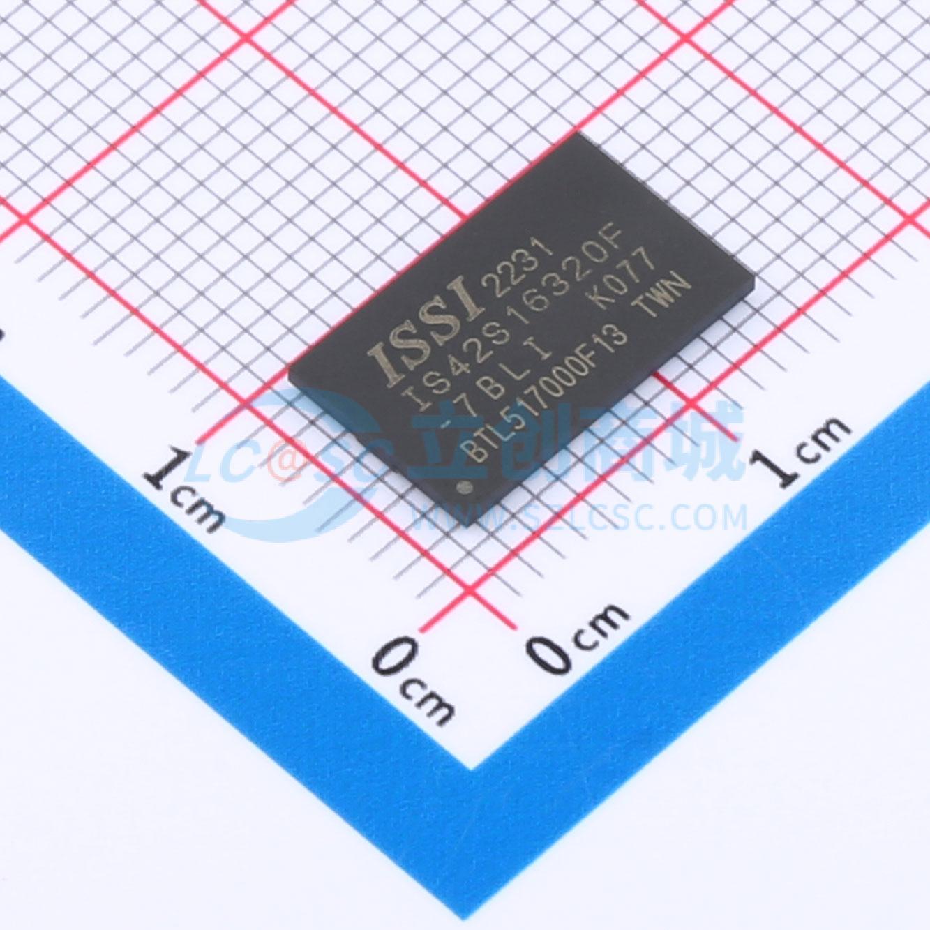 IS42S16320F-7BLI实物图