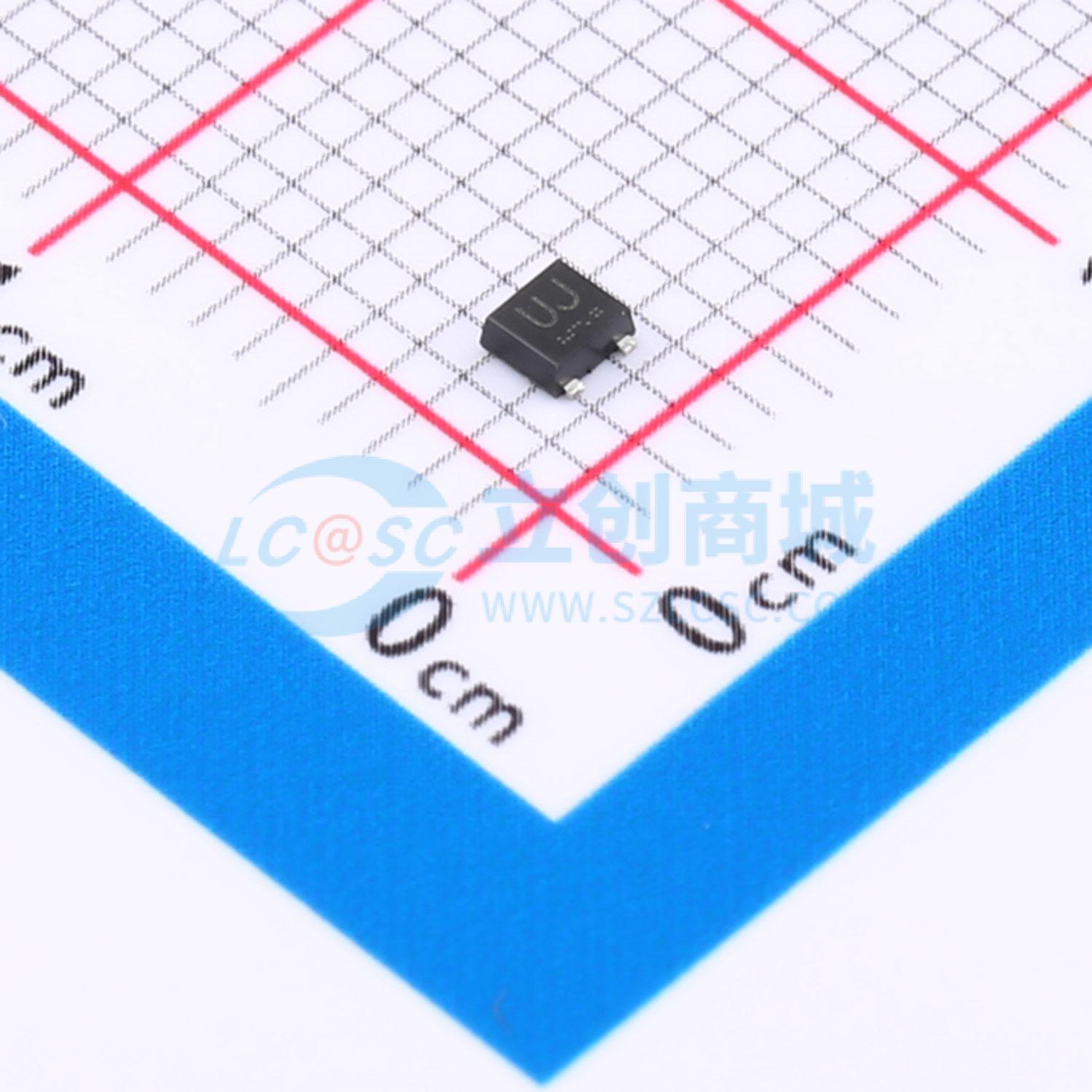 RRF015P03TL实物图