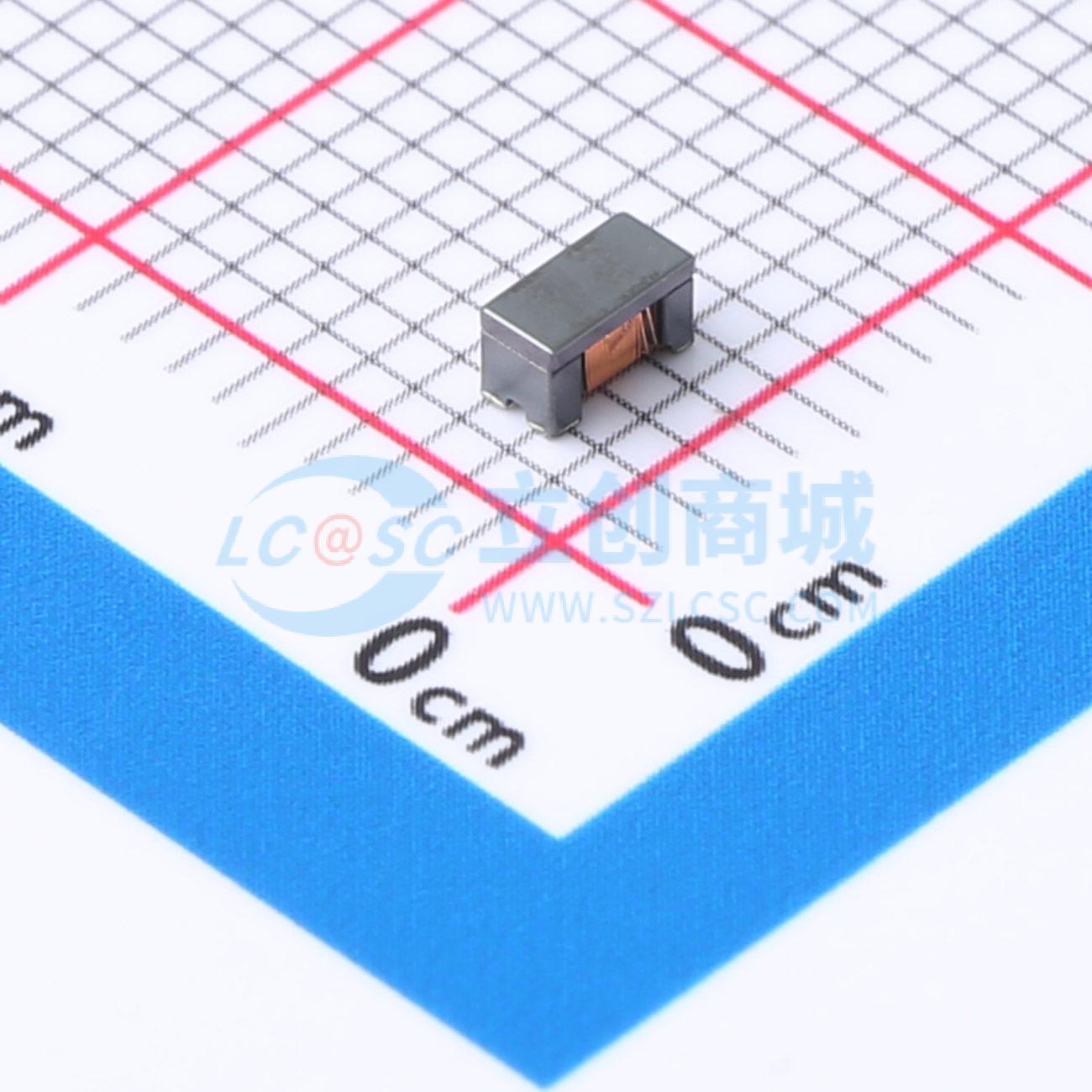 点击查看大图 APCW3216-142P2T实物图