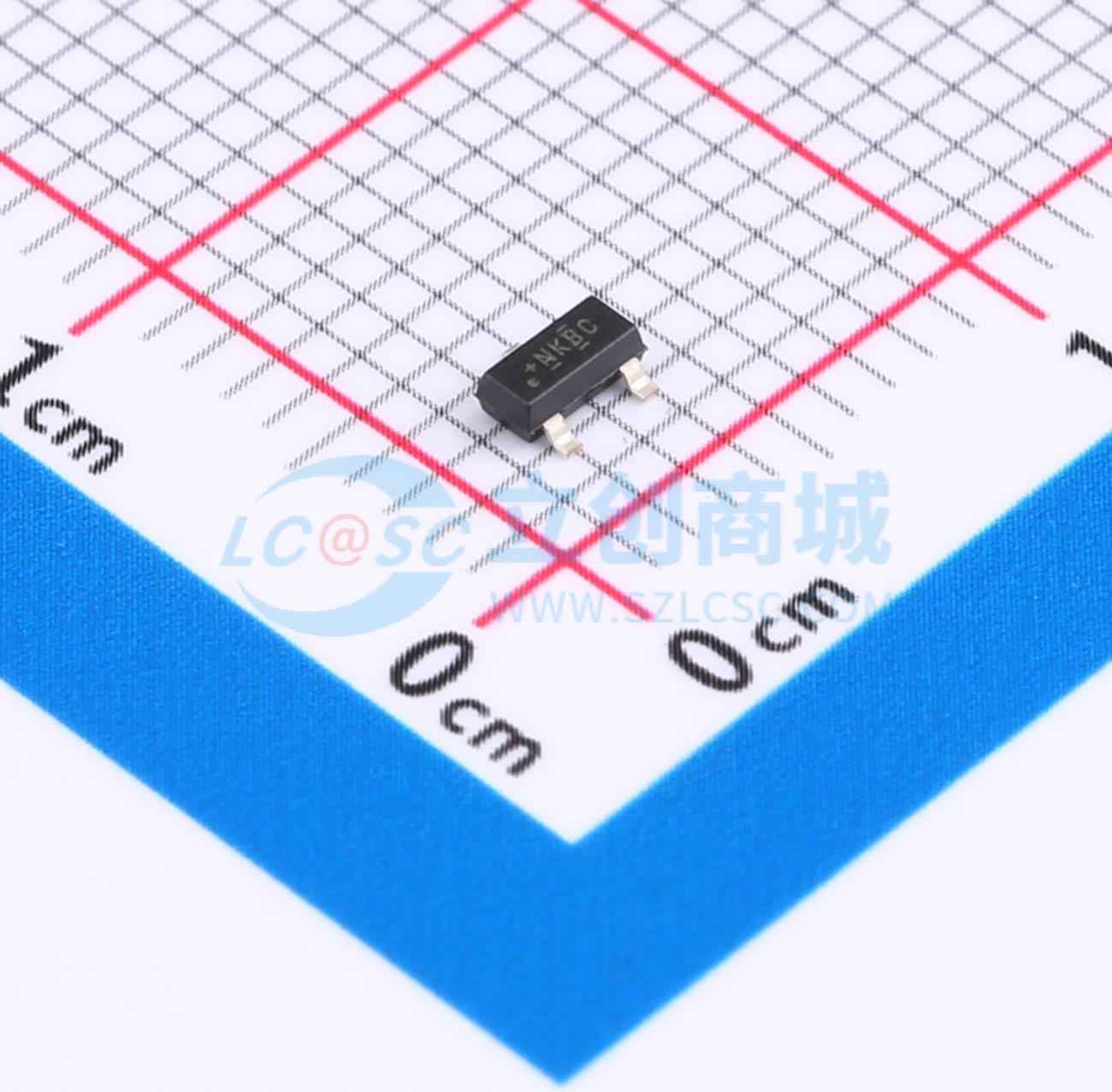 DRV5013BCQDBZRQ1实物图