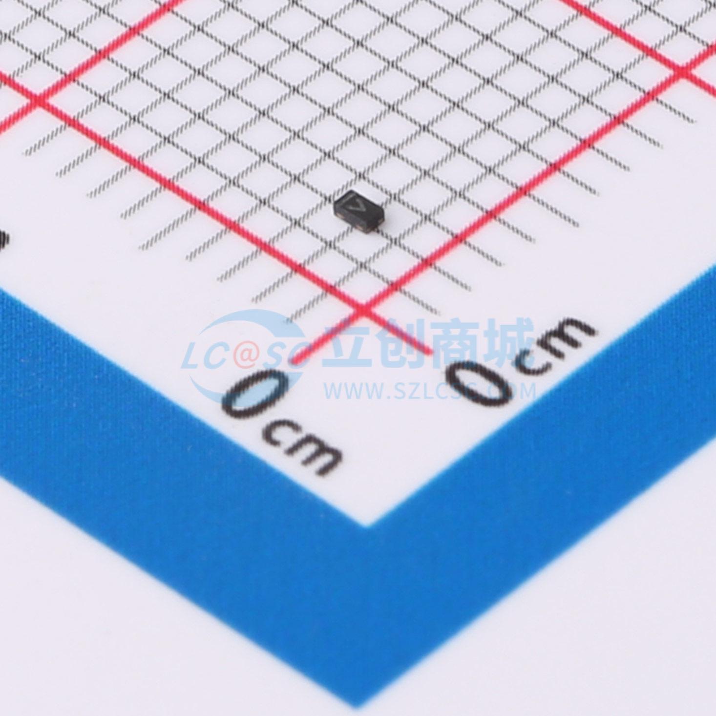 ESDALC12-1T2实物图