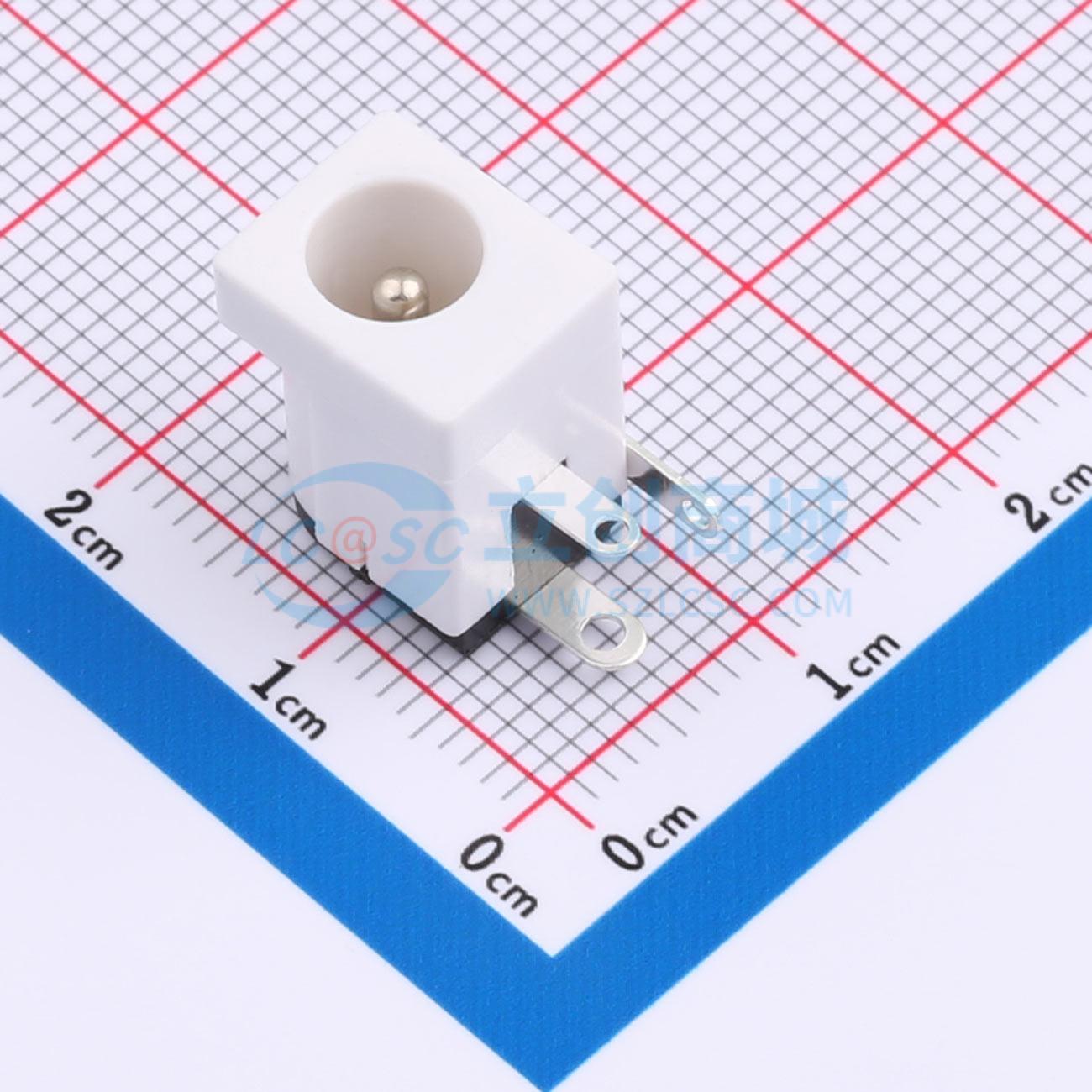 点击查看大图 DC-005QB-2.0-SU-W实物图