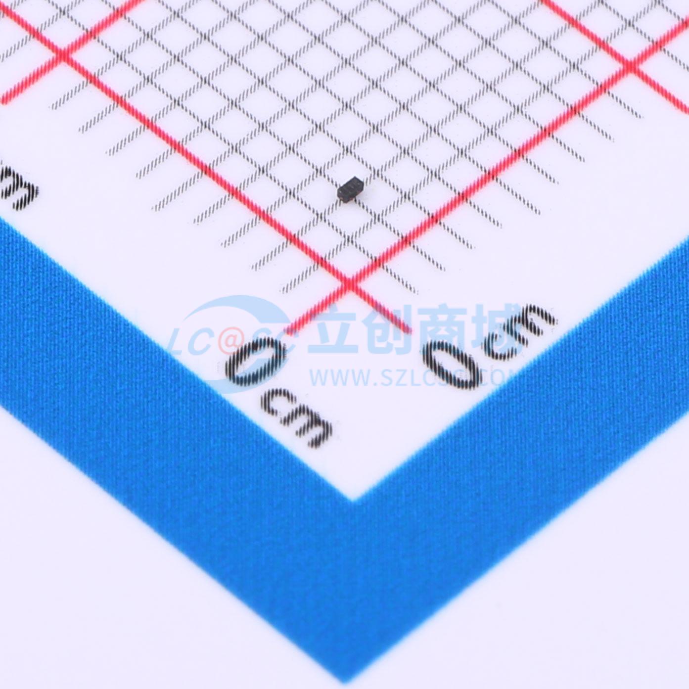 D5V0F1U2LP3-7实物图