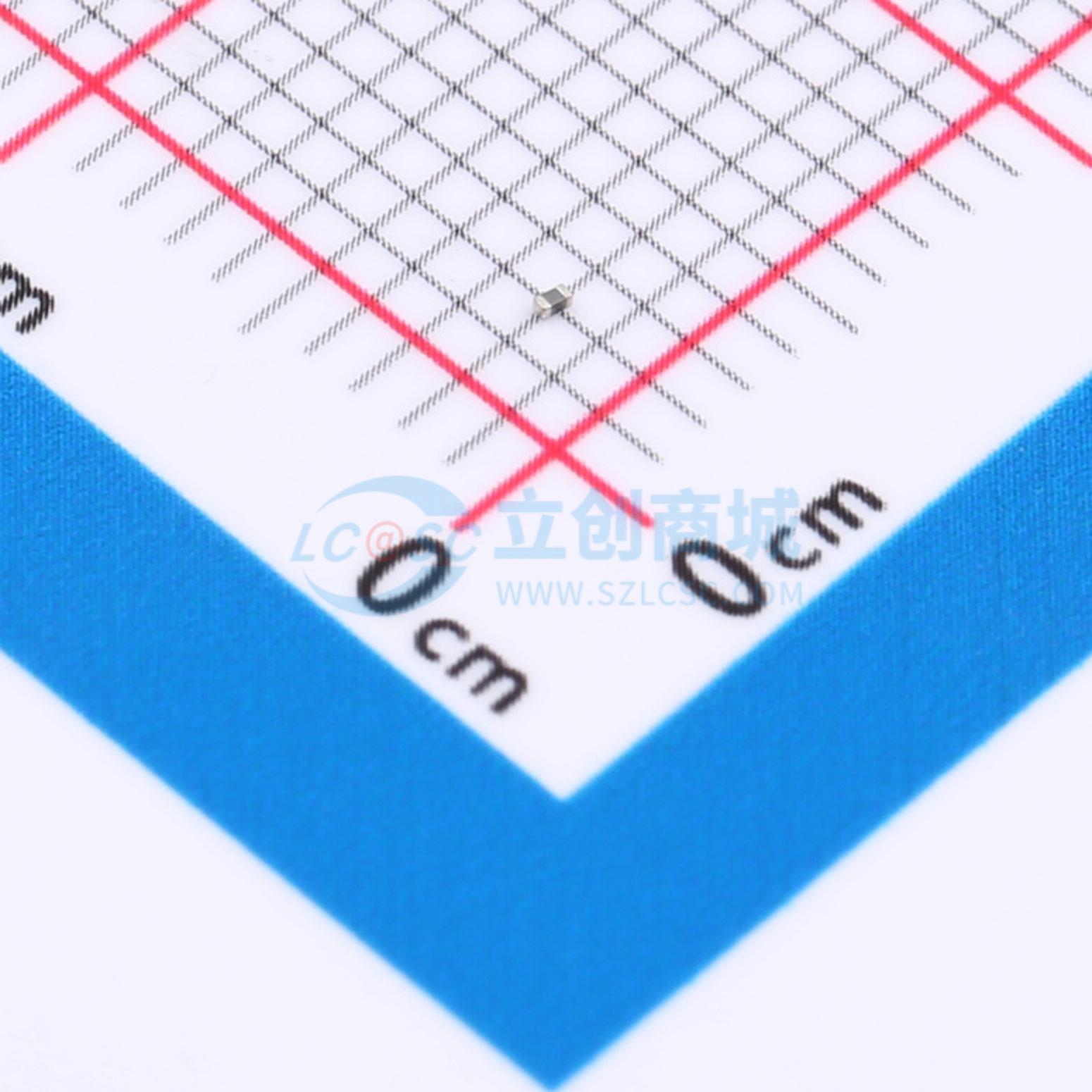 BLM03HD331SZ1D实物图