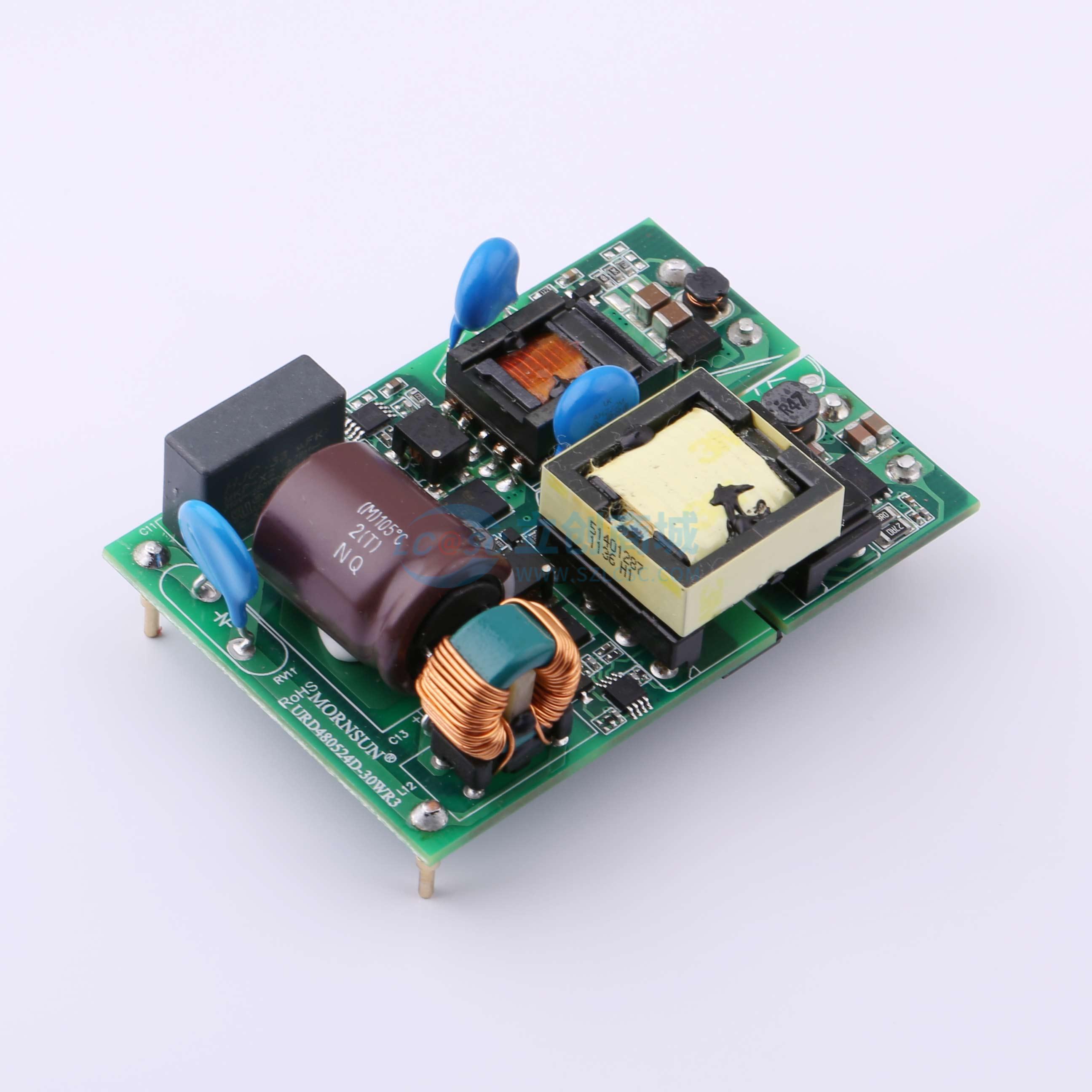 URD480524D-30WR3实物图