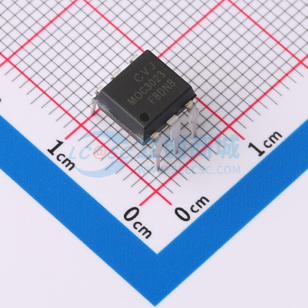 点击查看大图 MOC3023D实物图