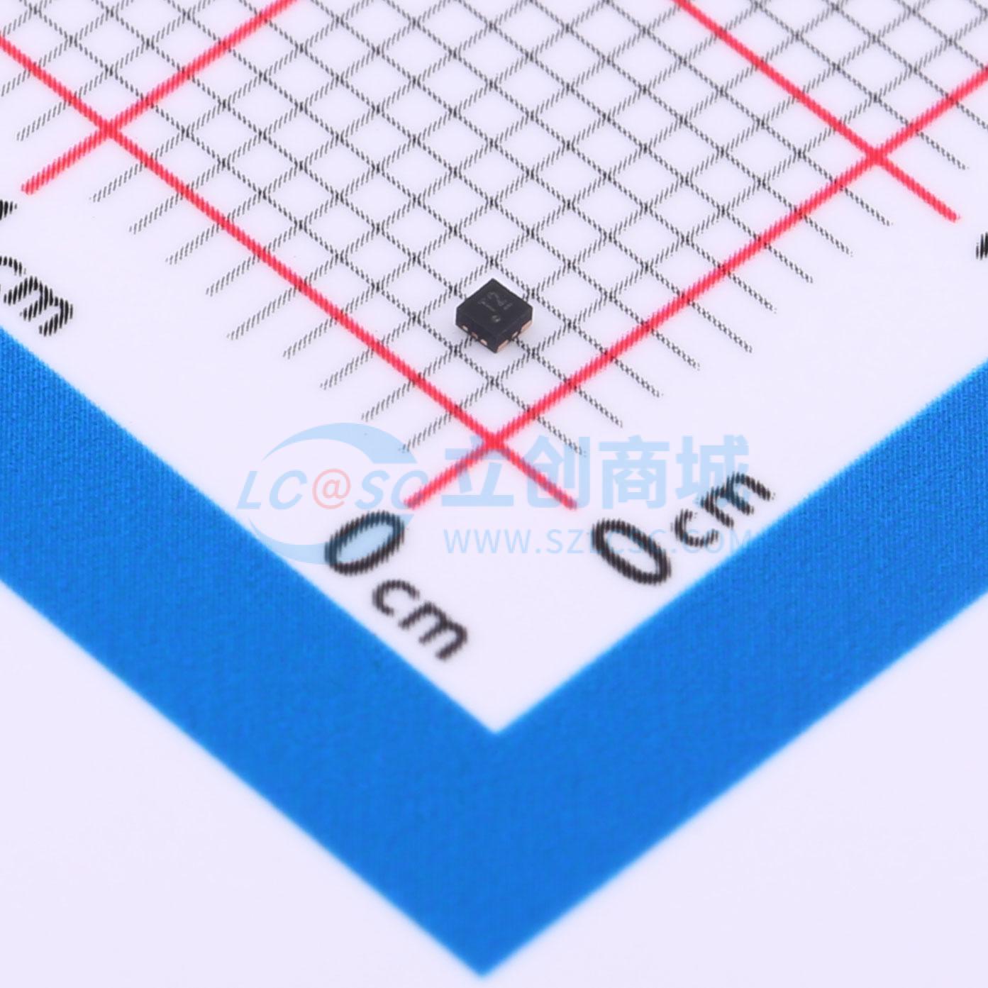 点击查看大图 NCP114AMX120TCG实物图