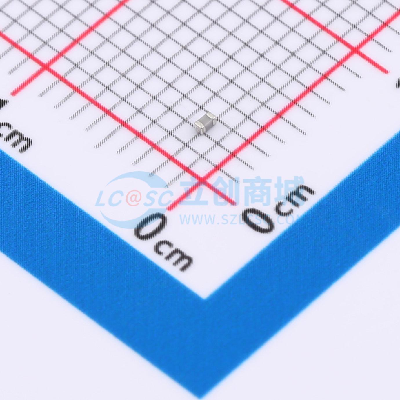 GRM1555C2A561JE01D实物图