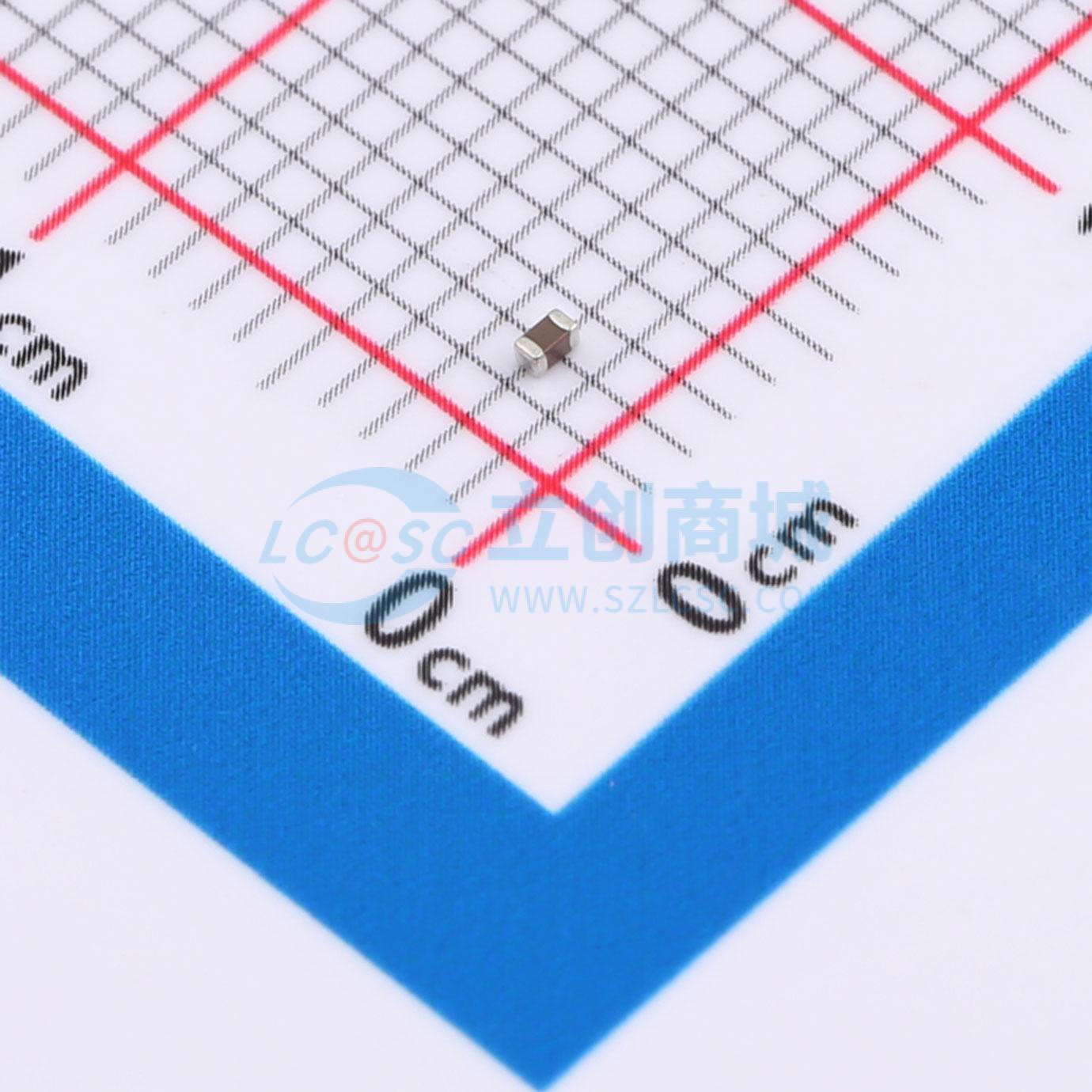 GRM155C71C105KE11D实物图