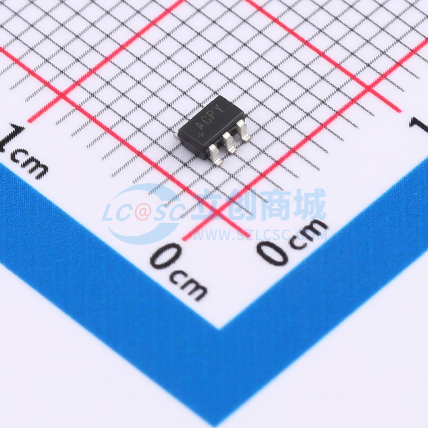 MAX6071BAUT12+T实物图