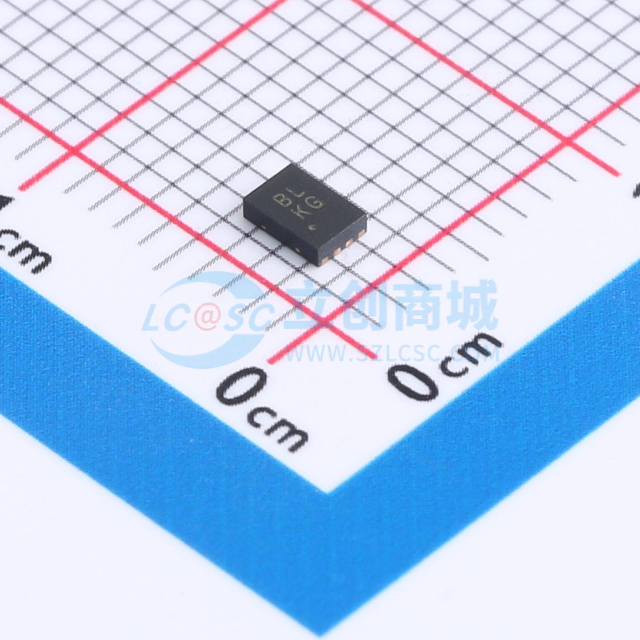 ADG5419BCPZ-RL7实物图